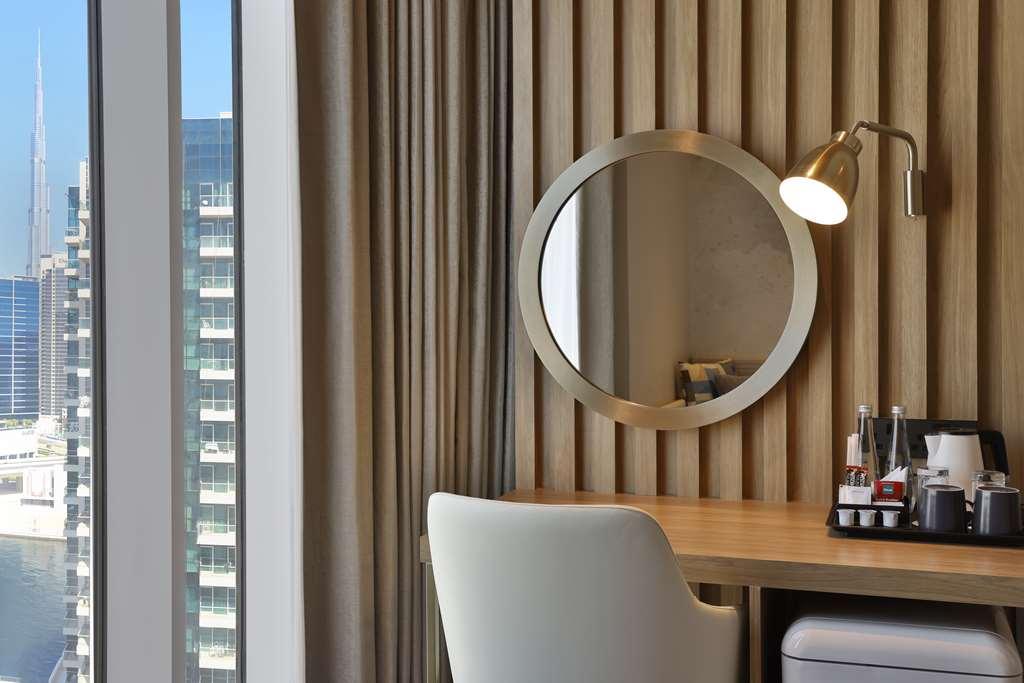 Hilton Garden Inn Dubai Business Bay 객실 사진